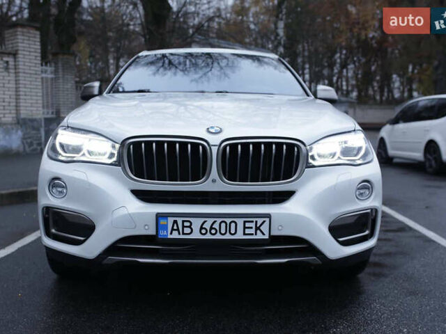 Белый БМВ Х6, объемом двигателя 2.99 л и пробегом 227 тыс. км за 36700 $, фото 1 на Automoto.ua