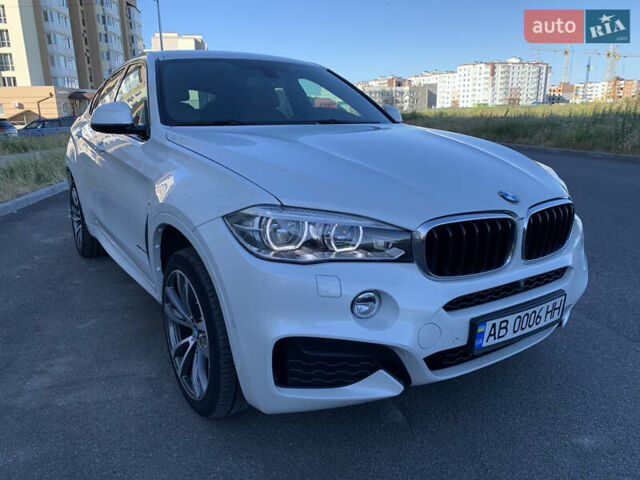 Белый БМВ Х6, объемом двигателя 3 л и пробегом 100 тыс. км за 44950 $, фото 1 на Automoto.ua