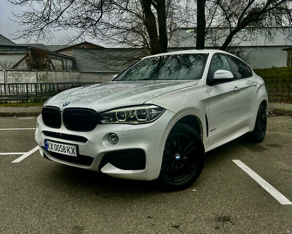Белый БМВ Х6, объемом двигателя 2.99 л и пробегом 98 тыс. км за 41500 $, фото 1 на Automoto.ua