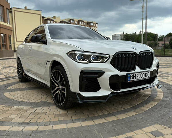 Білий БМВ Х6, об'ємом двигуна 3 л та пробігом 85 тис. км за 71000 $, фото 1 на Automoto.ua