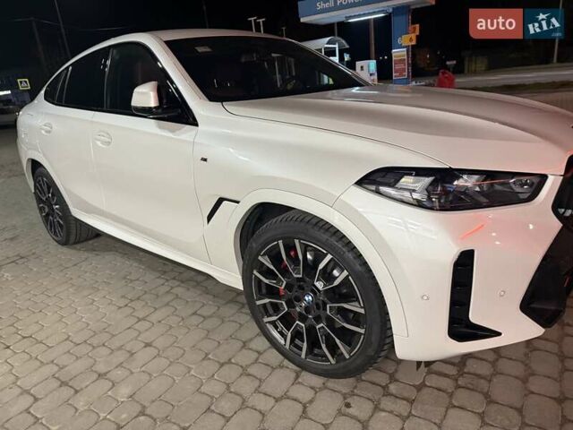 Белый БМВ Х6, объемом двигателя 2.99 л и пробегом 46 тыс. км за 111000 $, фото 1 на Automoto.ua