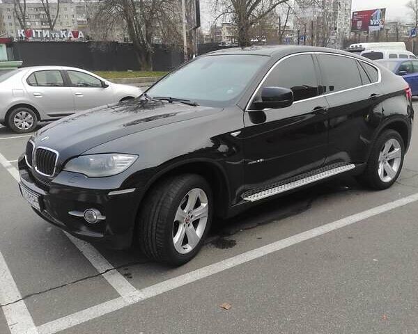 Черный БМВ Х6, объемом двигателя 3 л и пробегом 142 тыс. км за 17500 $, фото 1 на Automoto.ua
