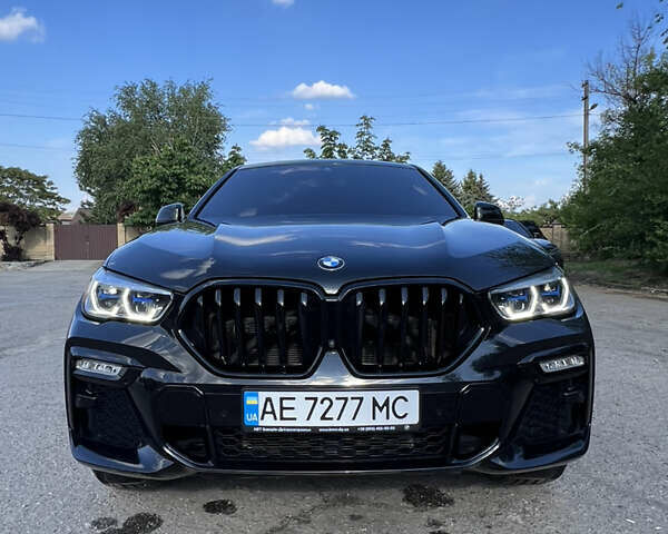 Чорний БМВ Х6, об'ємом двигуна 3 л та пробігом 33 тис. км за 81000 $, фото 1 на Automoto.ua