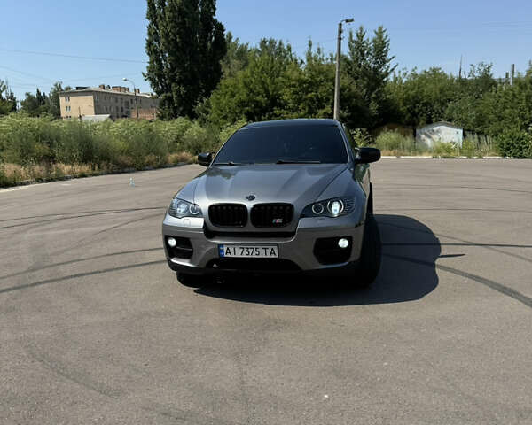 Сірий БМВ Х6, об'ємом двигуна 2.98 л та пробігом 301 тис. км за 16000 $, фото 1 на Automoto.ua