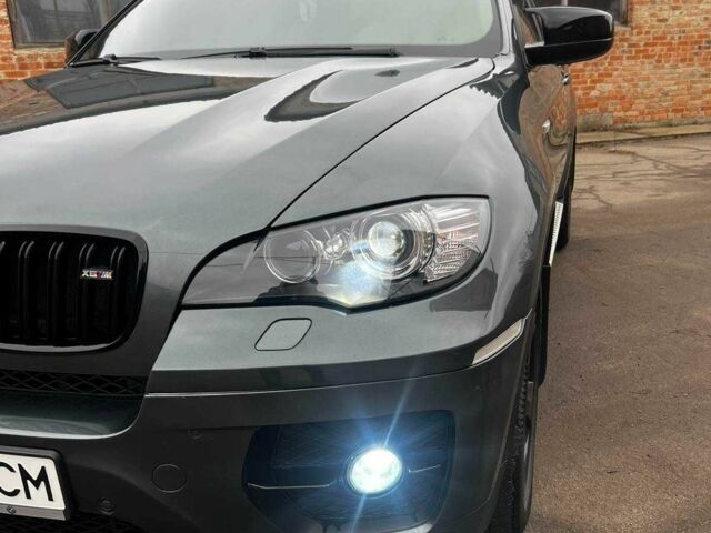 Зеленый БМВ Х6, объемом двигателя 3 л и пробегом 263 тыс. км за 20999 $, фото 1 на Automoto.ua