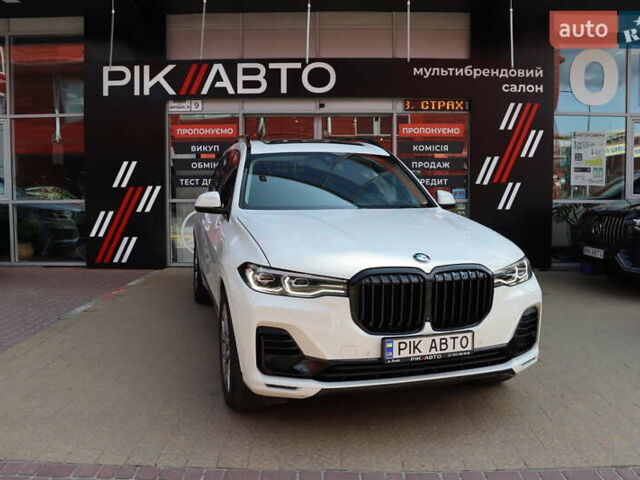 Білий БМВ X7, об'ємом двигуна 3 л та пробігом 131 тис. км за 61900 $, фото 1 на Automoto.ua