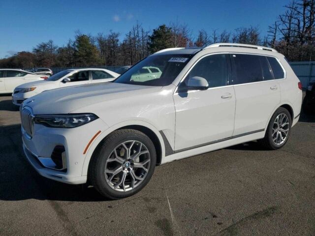 Белый БМВ X7, объемом двигателя 3 л и пробегом 96 тыс. км за 43100 $, фото 1 на Automoto.ua