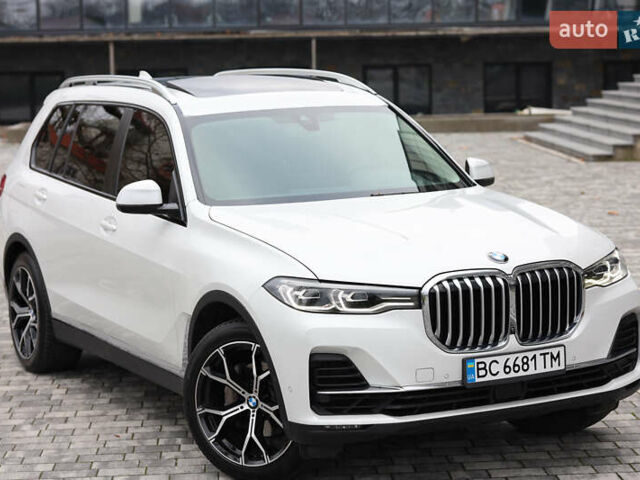 Белый БМВ X7, объемом двигателя 2.99 л и пробегом 141 тыс. км за 61000 $, фото 1 на Automoto.ua