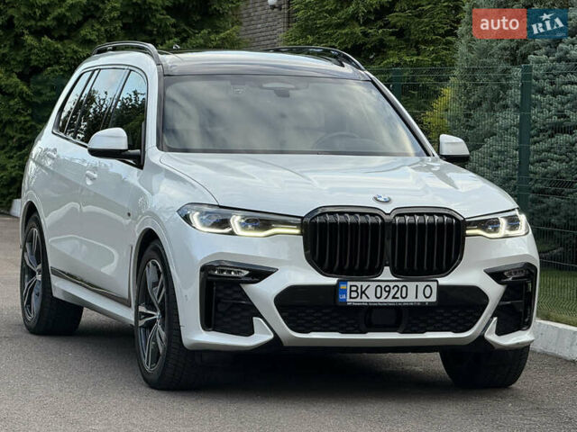 Білий БМВ X7, об'ємом двигуна 4.4 л та пробігом 89 тис. км за 76400 $, фото 1 на Automoto.ua