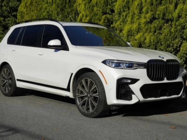 Білий БМВ X7, об'ємом двигуна 4.4 л та пробігом 28 тис. км за 38750 $, фото 1 на Automoto.ua