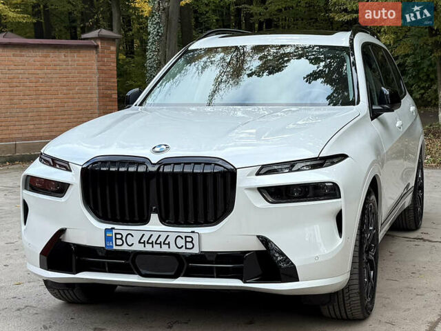 Белый БМВ X7, объемом двигателя 3 л и пробегом 48 тыс. км за 90000 $, фото 1 на Automoto.ua
