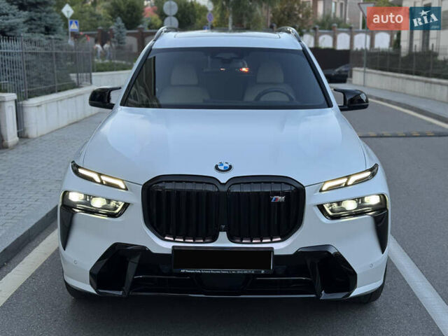 Белый БМВ X7, объемом двигателя 4.39 л и пробегом 35 тыс. км за 149900 $, фото 1 на Automoto.ua