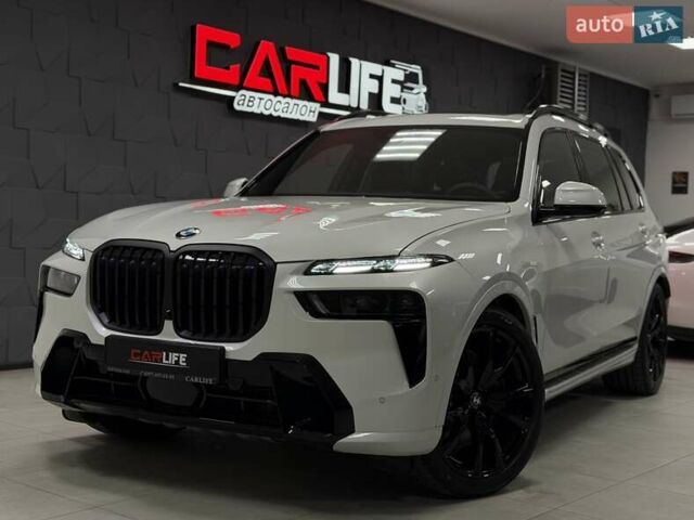Белый БМВ X7, объемом двигателя 3 л и пробегом 1 тыс. км за 146900 $, фото 1 на Automoto.ua