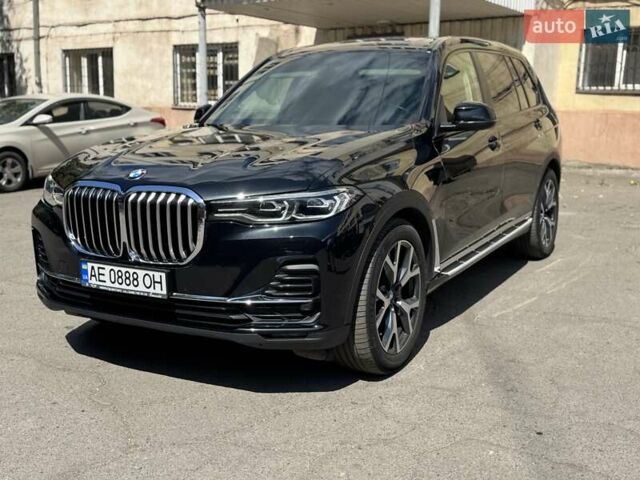 Черный БМВ X7, объемом двигателя 2.99 л и пробегом 94 тыс. км за 77000 $, фото 1 на Automoto.ua