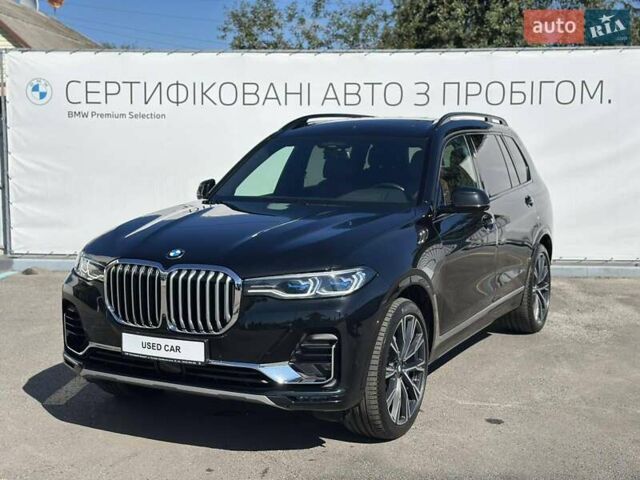 Черный БМВ X7, объемом двигателя 2.99 л и пробегом 40 тыс. км за 87999 $, фото 1 на Automoto.ua