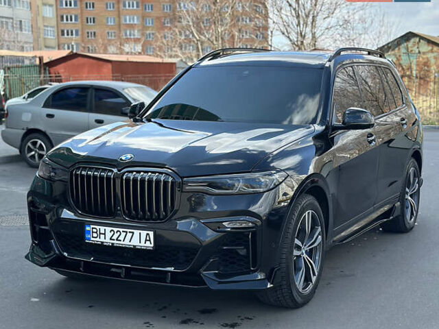 Чорний БМВ X7, об'ємом двигуна 3 л та пробігом 102 тис. км за 53900 $, фото 1 на Automoto.ua
