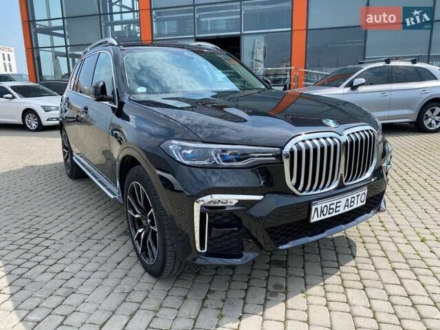 Черный БМВ X7, объемом двигателя 3 л и пробегом 37 тыс. км за 57900 $, фото 1 на Automoto.ua