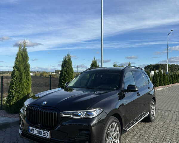 Черный БМВ X7, объемом двигателя 3 л и пробегом 153 тыс. км за 54000 $, фото 1 на Automoto.ua