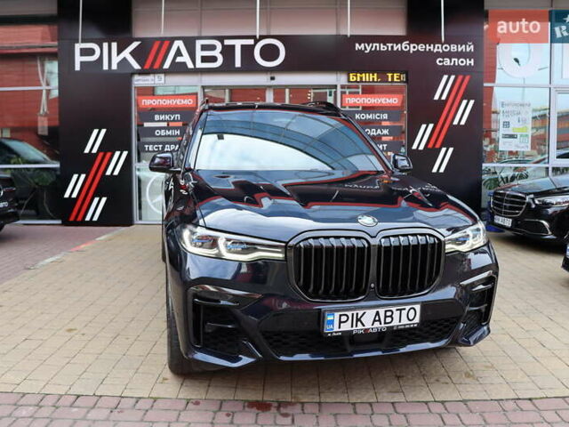 Черный БМВ X7, объемом двигателя 3 л и пробегом 164 тыс. км за 74900 $, фото 1 на Automoto.ua