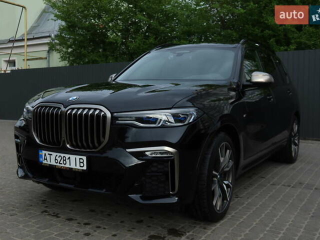 Черный БМВ X7, объемом двигателя 4.39 л и пробегом 77 тыс. км за 85000 $, фото 1 на Automoto.ua