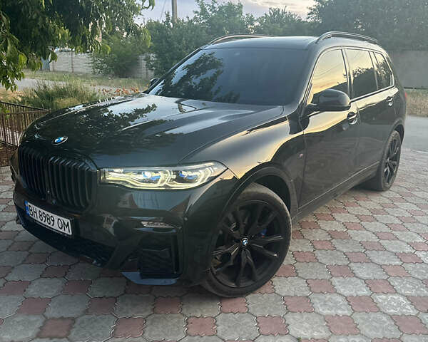 Черный БМВ X7, объемом двигателя 2.99 л и пробегом 115 тыс. км за 66900 $, фото 1 на Automoto.ua