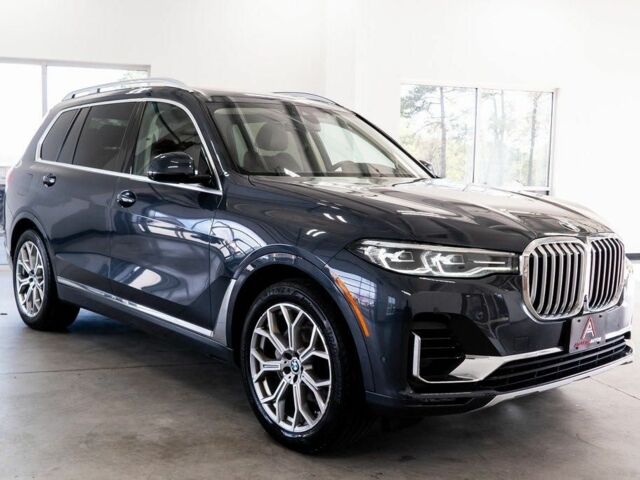 Черный БМВ X7, объемом двигателя 3 л и пробегом 32 тыс. км за 60000 $, фото 1 на Automoto.ua