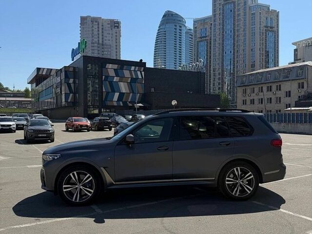 Чорний БМВ X7, об'ємом двигуна 2.99 л та пробігом 94 тис. км за 70000 $, фото 1 на Automoto.ua