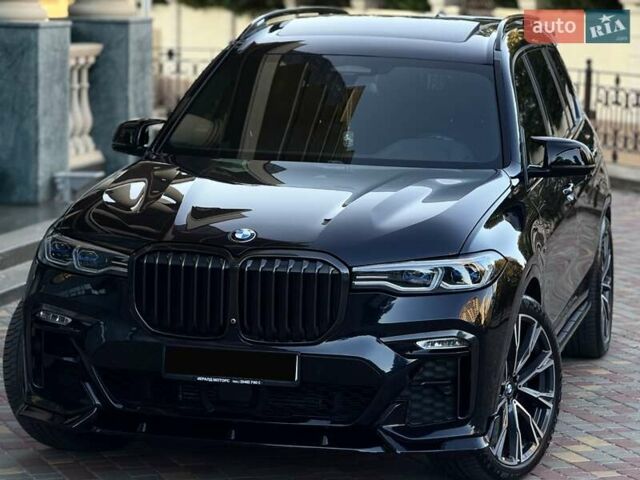 Черный БМВ X7, объемом двигателя 2.99 л и пробегом 117 тыс. км за 75950 $, фото 1 на Automoto.ua