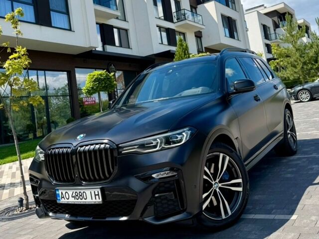 Черный БМВ X7, объемом двигателя 4.39 л и пробегом 78 тыс. км за 63500 $, фото 1 на Automoto.ua