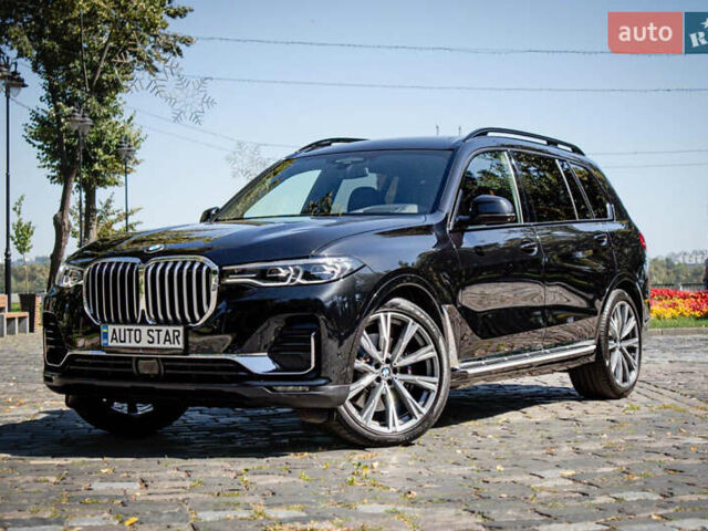 Черный БМВ X7, объемом двигателя 3 л и пробегом 64 тыс. км за 73500 $, фото 1 на Automoto.ua