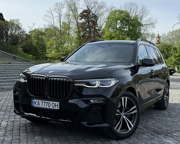 Черный БМВ X7, объемом двигателя 2.99 л и пробегом 65 тыс. км за 90000 $, фото 1 на Automoto.ua