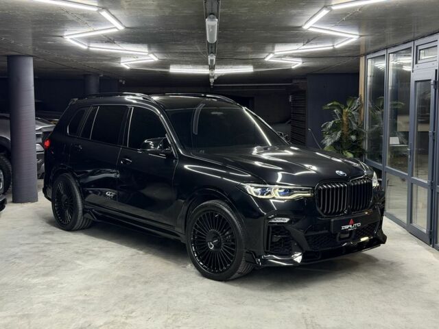 Черный БМВ X7, объемом двигателя 3 л и пробегом 65 тыс. км за 113000 $, фото 1 на Automoto.ua
