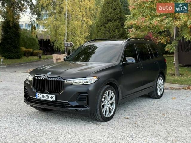 Черный БМВ X7, объемом двигателя 3 л и пробегом 88 тыс. км за 69999 $, фото 1 на Automoto.ua