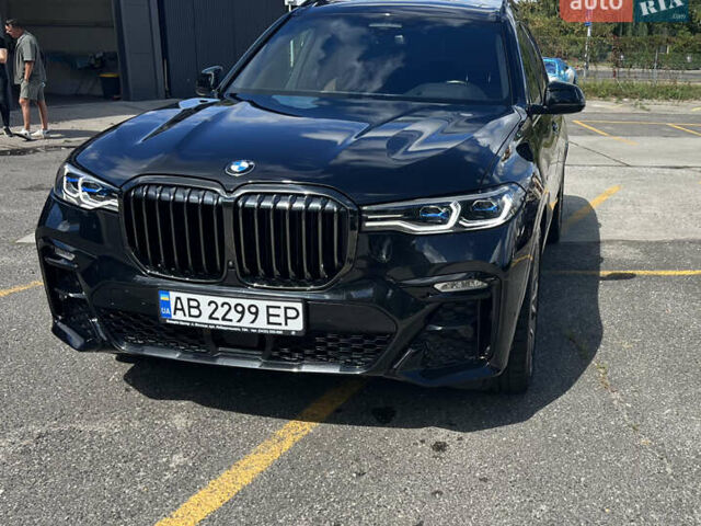 Черный БМВ X7, объемом двигателя 4.39 л и пробегом 25 тыс. км за 105000 $, фото 1 на Automoto.ua