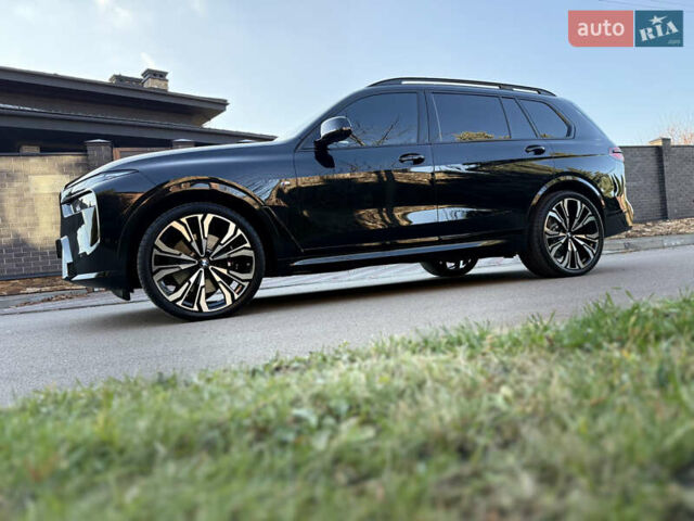 Чорний БМВ X7, об'ємом двигуна 2.99 л та пробігом 9 тис. км за 139999 $, фото 1 на Automoto.ua