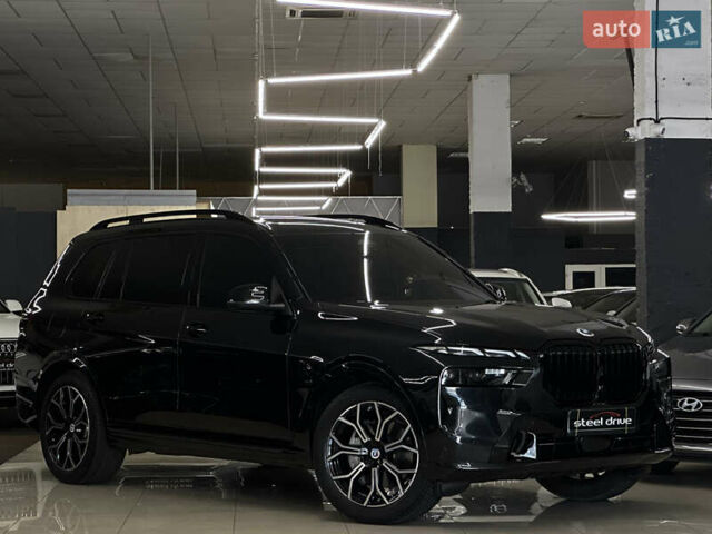 Черный БМВ X7, объемом двигателя 3 л и пробегом 29 тыс. км за 84999 $, фото 1 на Automoto.ua