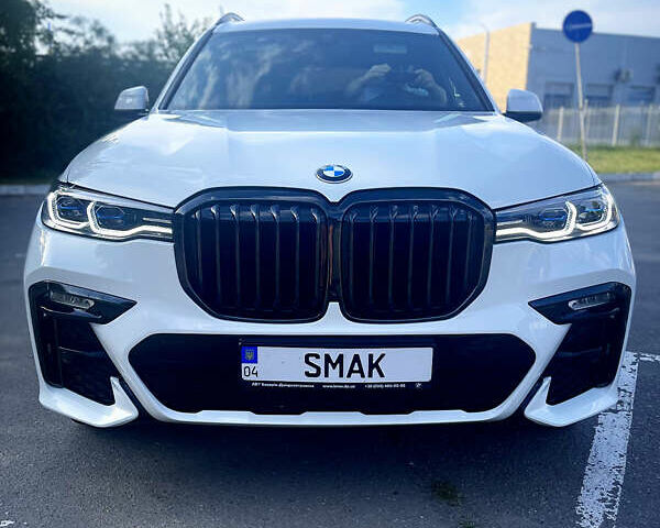 БМВ X7, об'ємом двигуна 3 л та пробігом 65 тис. км за 81000 $, фото 1 на Automoto.ua