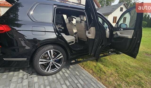 БМВ X7, объемом двигателя 2.99 л и пробегом 68 тыс. км за 92000 $, фото 1 на Automoto.ua