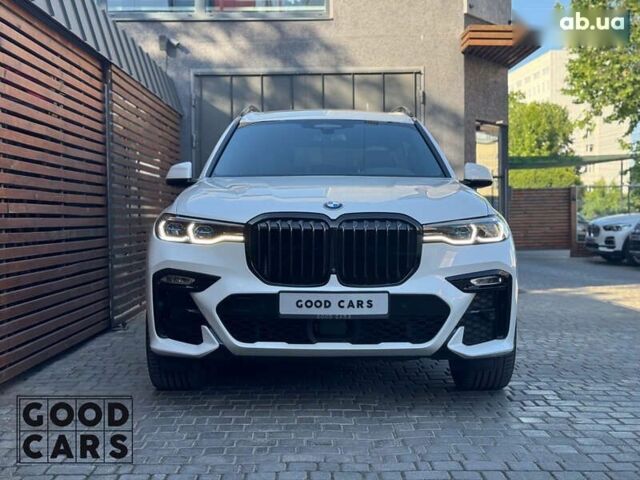 БМВ X7, об'ємом двигуна 3 л та пробігом 48 тис. км за 105000 $, фото 1 на Automoto.ua