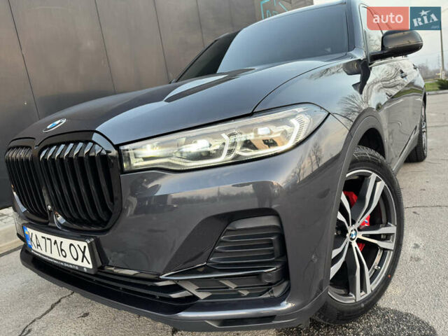 Серый БМВ X7, объемом двигателя 2.99 л и пробегом 140 тыс. км за 64500 $, фото 1 на Automoto.ua
