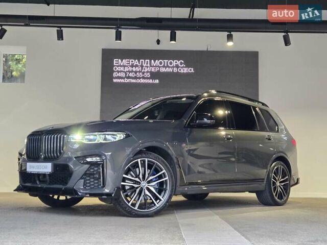 Серый БМВ X7, объемом двигателя 3 л и пробегом 111 тыс. км за 85999 $, фото 1 на Automoto.ua