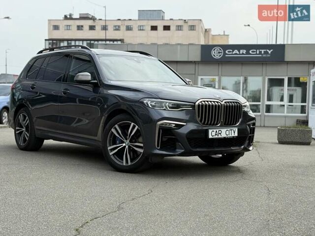 Серый БМВ X7, объемом двигателя 2.99 л и пробегом 134 тыс. км за 89999 $, фото 1 на Automoto.ua