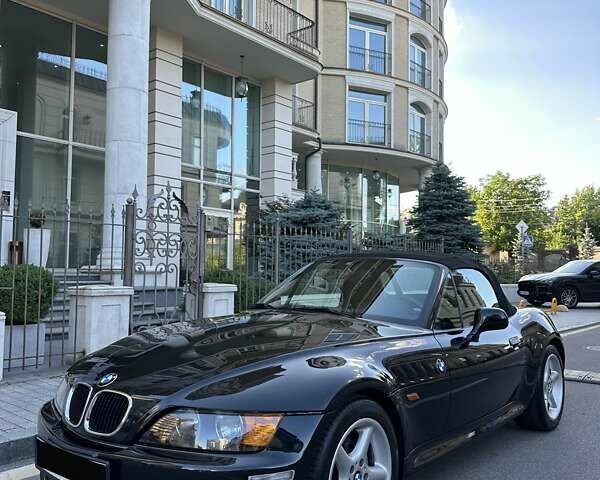 Черный БМВ Зет 3, объемом двигателя 2.2 л и пробегом 38 тыс. км за 29999 $, фото 1 на Automoto.ua