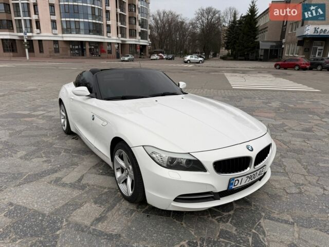 Белый БМВ Зет 4, объемом двигателя 2.5 л и пробегом 101 тыс. км за 17999 $, фото 1 на Automoto.ua