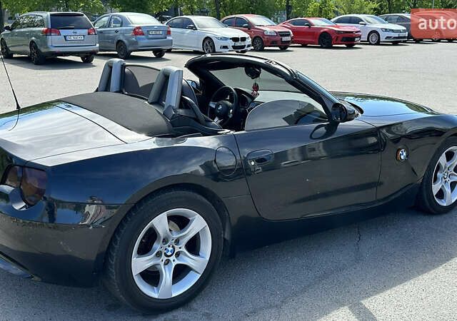 Черный БМВ Зет 4, объемом двигателя 2 л и пробегом 224 тыс. км за 7700 $, фото 1 на Automoto.ua