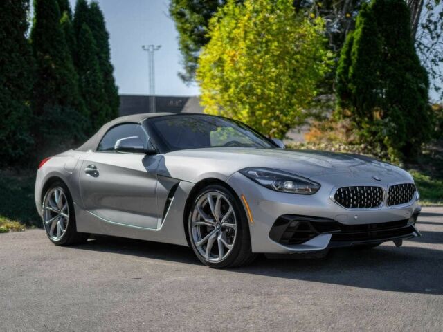 Серый БМВ Зет 4, объемом двигателя 2 л и пробегом 37 тыс. км за 21000 $, фото 1 на Automoto.ua