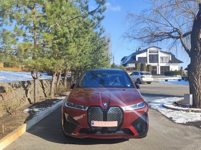Красный БМВ Другая, объемом двигателя 0 л и пробегом 52 тыс. км за 56000 $, фото 1 на Automoto.ua