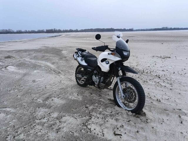 БМВ Другая, об'ємом двигуна 0.65 л та пробігом 0 тис. км за 2000 $, фото 1 на Automoto.ua