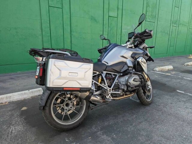 БМВ Другая, об'ємом двигуна 1.17 л та пробігом 0 тис. км за 8000 $, фото 1 на Automoto.ua