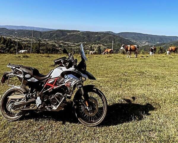 Белый БМВ F 800GS, объемом двигателя 0 л и пробегом 43 тыс. км за 10500 $, фото 1 на Automoto.ua